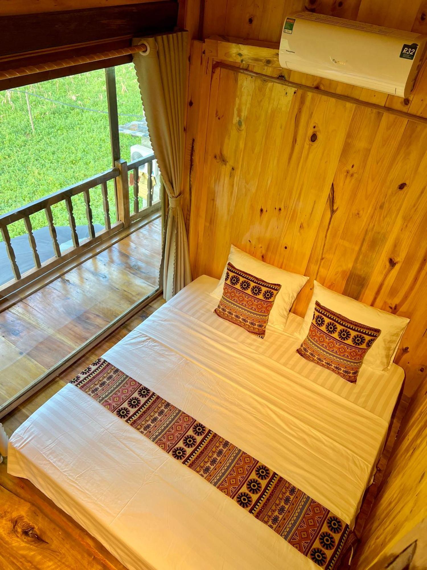 Muong Tra Stream Homestay Làng Cac Exteriör bild