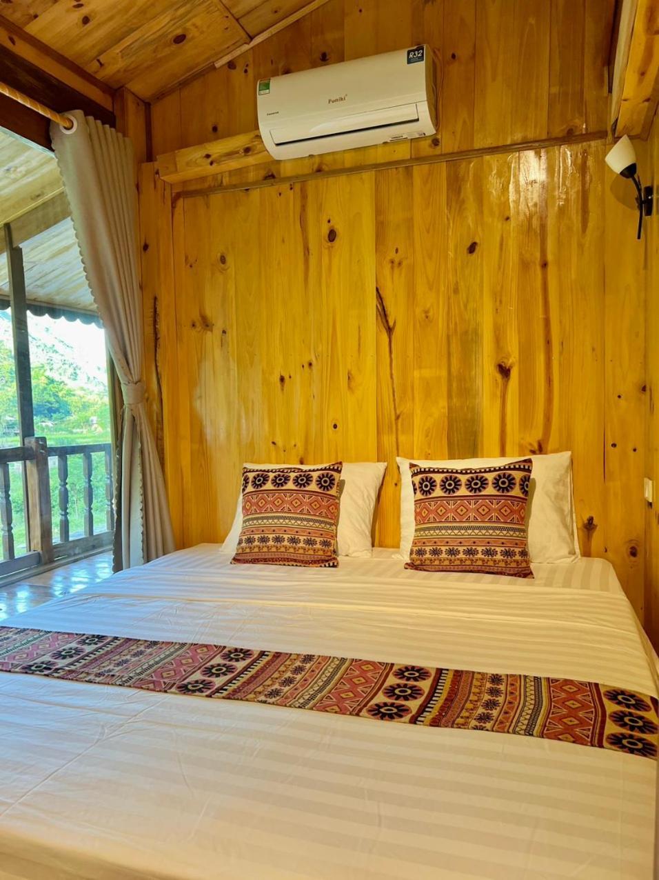 Muong Tra Stream Homestay Làng Cac Exteriör bild